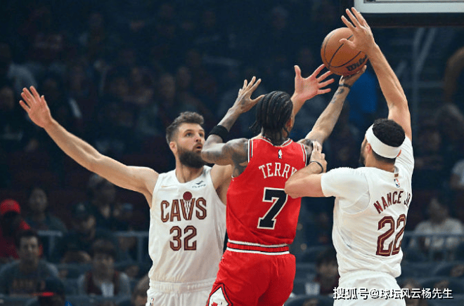 NBA又爆冷！公牛118-117战胜骑士，迎来季前赛开门红
