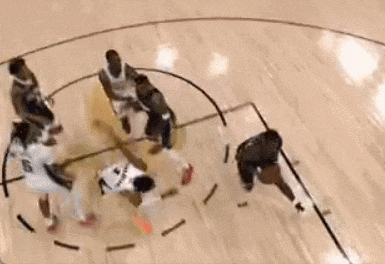 麻了麻了！锡安突发伤病！NBA又一球星倒下