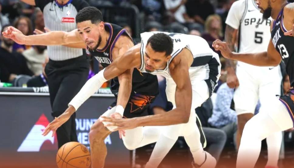 NBA11月3日特殊数据汇述：4人30，24人20，2人三双！