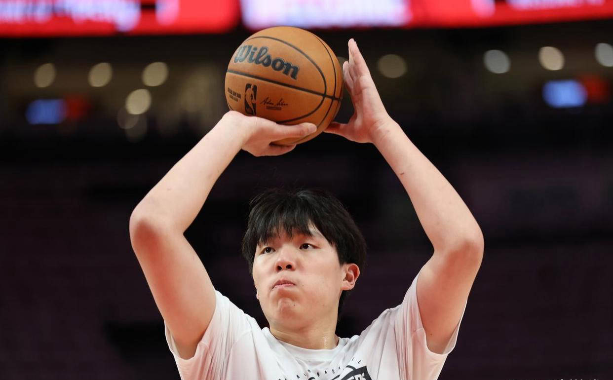 杨瀚森生涯首度退赛，NBA征程遇挑战